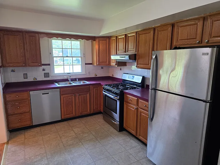 146 Honora Dr — Photo 11