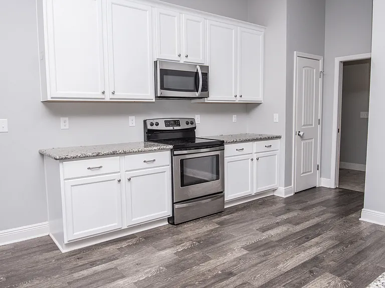 5567 Galaxy Dr — Photo 11