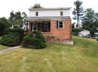 7525 Brandon Rd, Radford, VA 24141