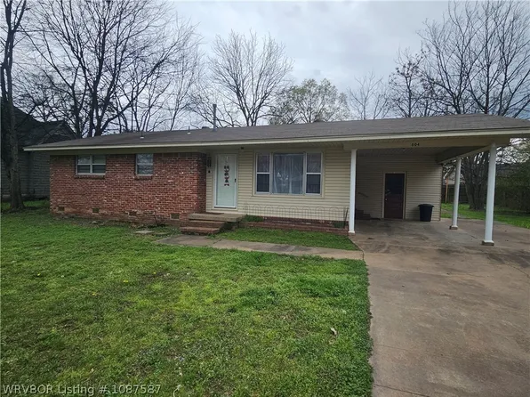 804 E Academy St, Paris, AR 72855