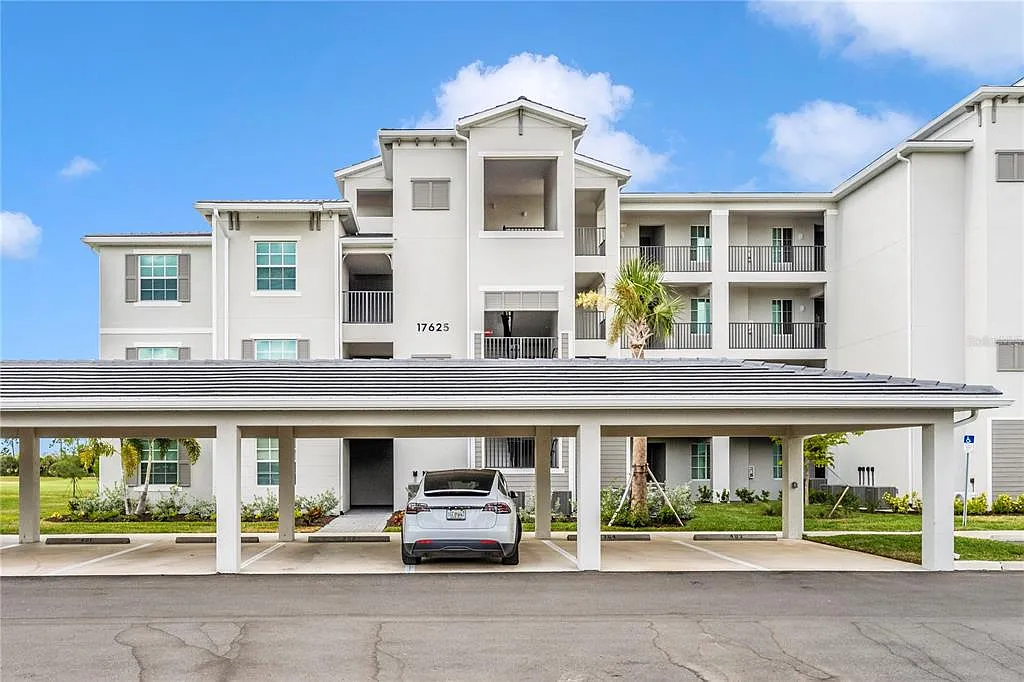 2 bed, 2.0 bath, 1154 sqft, $5,500 — Photo 1