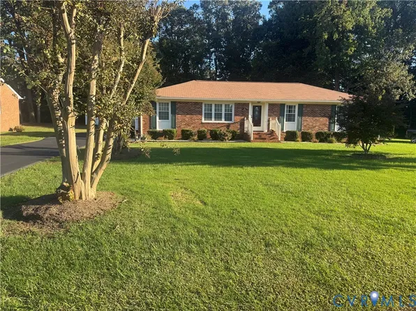 8333 Colmar Dr, Mechanicsville, VA 23116