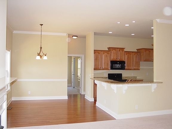 From Great Room into Eat in Area 
