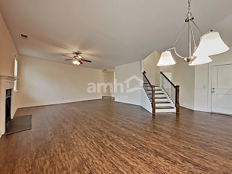 1084 Adams Haven Bnd — Photo 6
