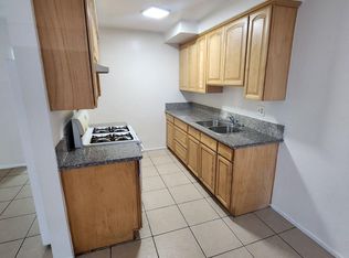9918 Ramona St, Bellflower, CA 90706
