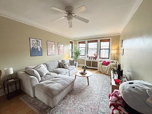 145 Englewood Ave #42 Photo 1