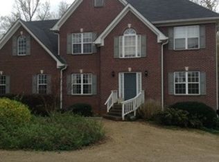 1221 Blue Springs Dr, Covington, GA 30052