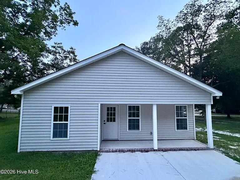 6735 Hill St — Photo 5