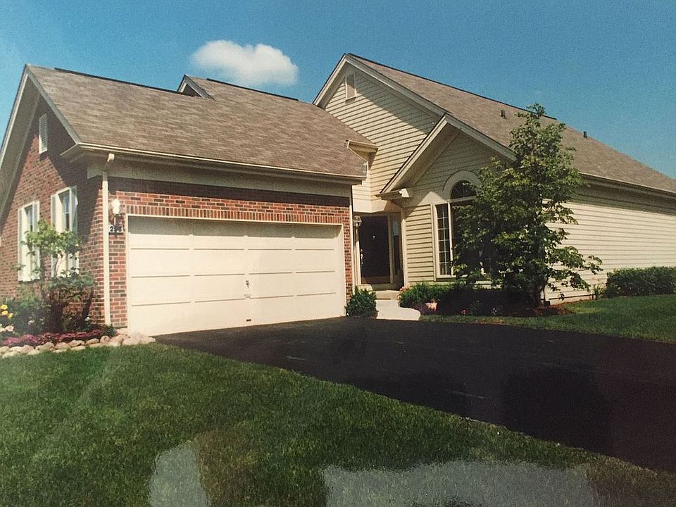 1st image of 296 Bridle Ln