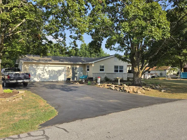1306 Porter Avenue, Aurora, MO 65605