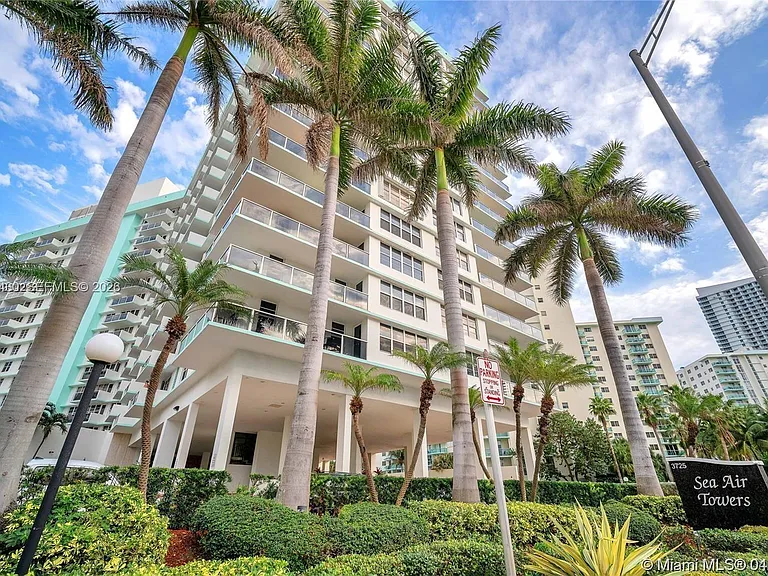 3725 S Ocean Dr #1219 — Photo 2