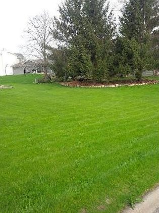 2nd image of 643 Cambridge Dr