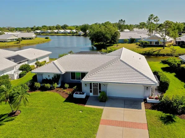 608 Paget Dr, Venice, FL 34293