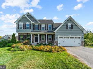 18376 Chelsea Knolls Dr, Mount Airy, MD 21771