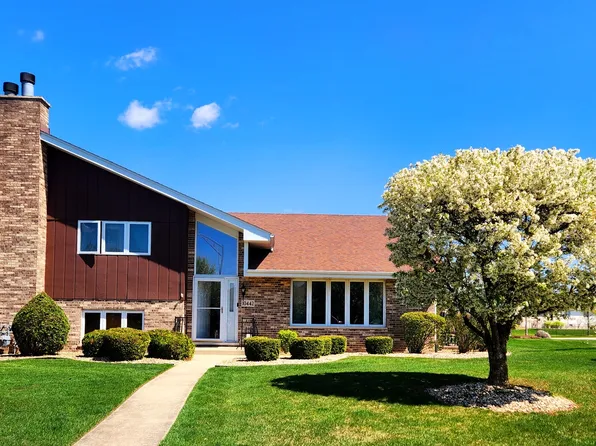 10442 Lynn Dr, Orland Park, IL 60467