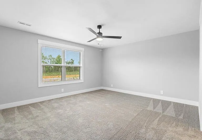 302 Jonathan Wade Cir — Photo 9