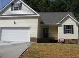 9464 Smith Morgan Rd, Soddy Daisy, TN 37379