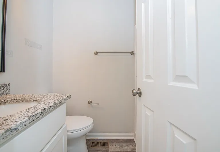 1114 Chaney Rd #102 — Photo 21