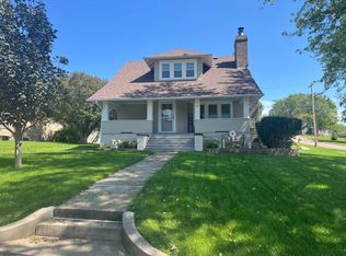 601 H St, Neligh, NE 68756