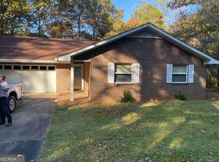 15 Shea Dr, Hartwell, GA 30643