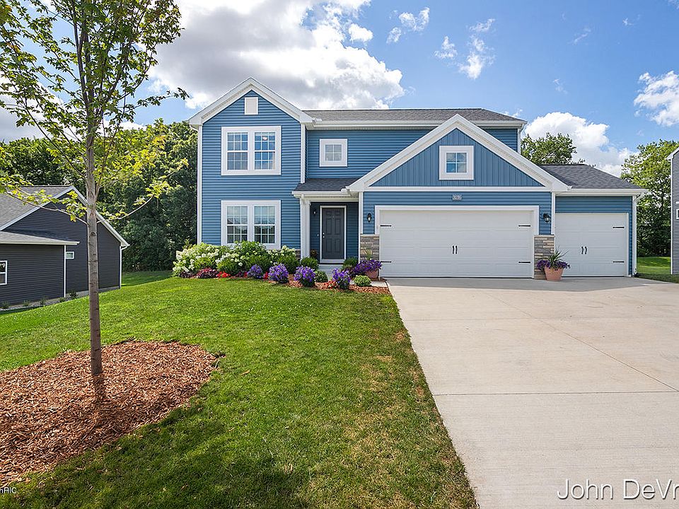 1st image of 3276 Oakmont Dr