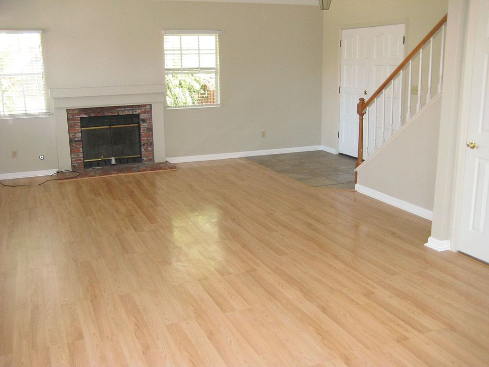 2nd image of 24691 Vista Verde Dr