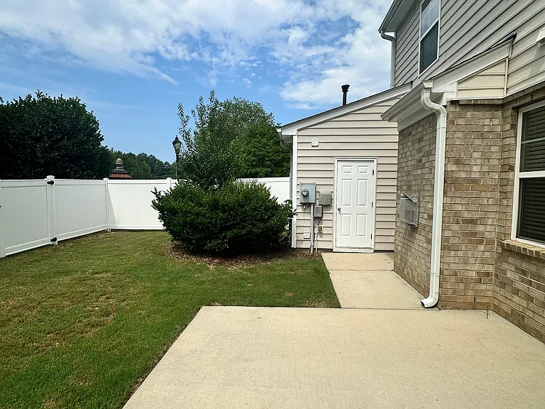821 Nanny Reams Ln — Photo 15