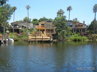 11575 W Rosa Ct, Homosassa, FL 34448