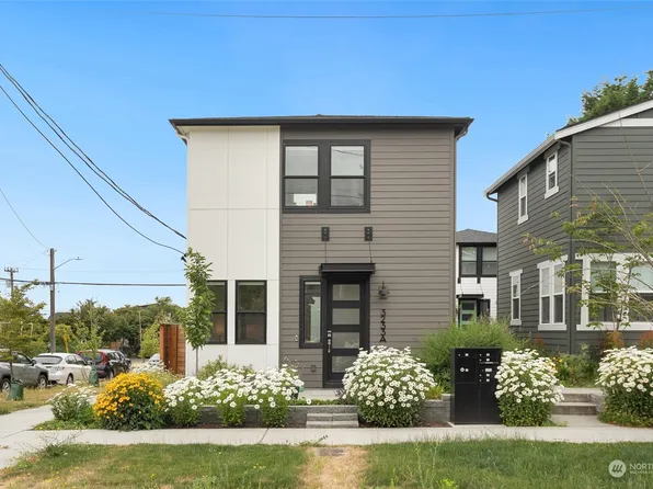 3233 17th Avenue S #A, Seattle, WA 98144