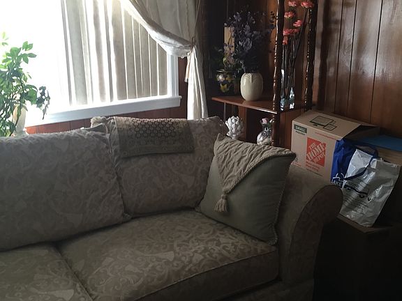 2nd image of 4905 Avenue M