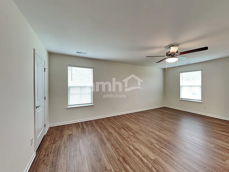 5320 Cairo Ct — Photo 10