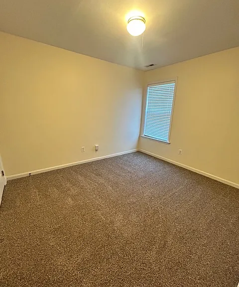 2113 Thornblade Dr — Photo 9