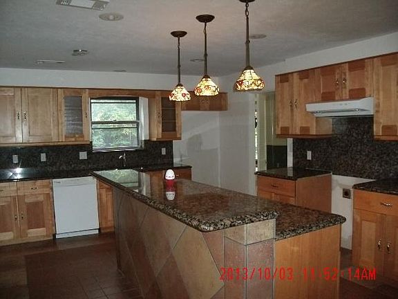 4th image of 509 Tanglewood Dr S