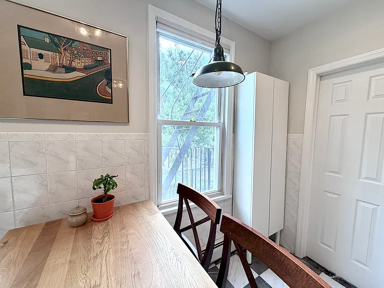 229 Brunswick St #3 — Photo 8