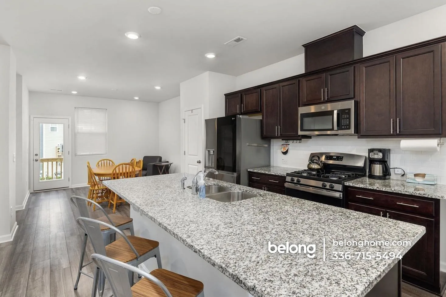 3 bed, 3.5 bath, 1785 sqft, $1,955 — Photo 3