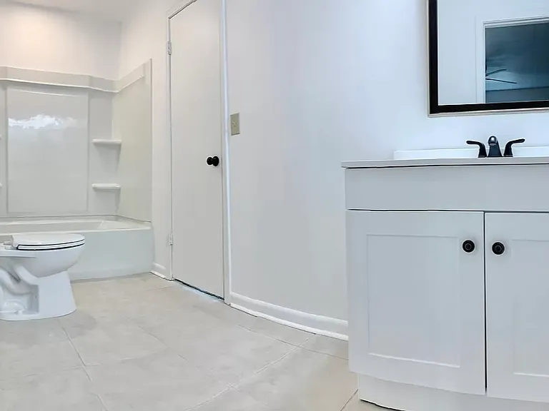 Full Bath