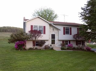 1230 Quaker Valley Rd, Biglerville, PA 17307