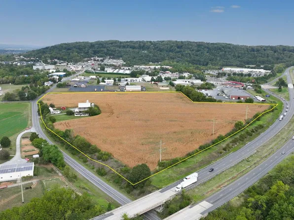 200 Pleasant Valley Rd, Ephrata, PA 17522