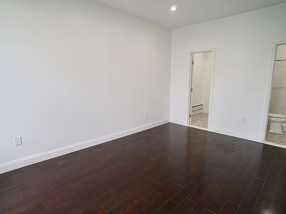 5th image of 1094 Flatbush Ave #3