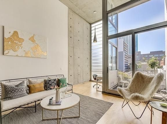 3rd image of 855 Folsom St APT 510