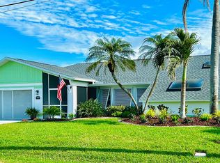 3435 SW 5th Pl, Cape Coral, FL 33914