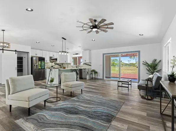 15-1505 14th Ave, Keaau, HI 96749