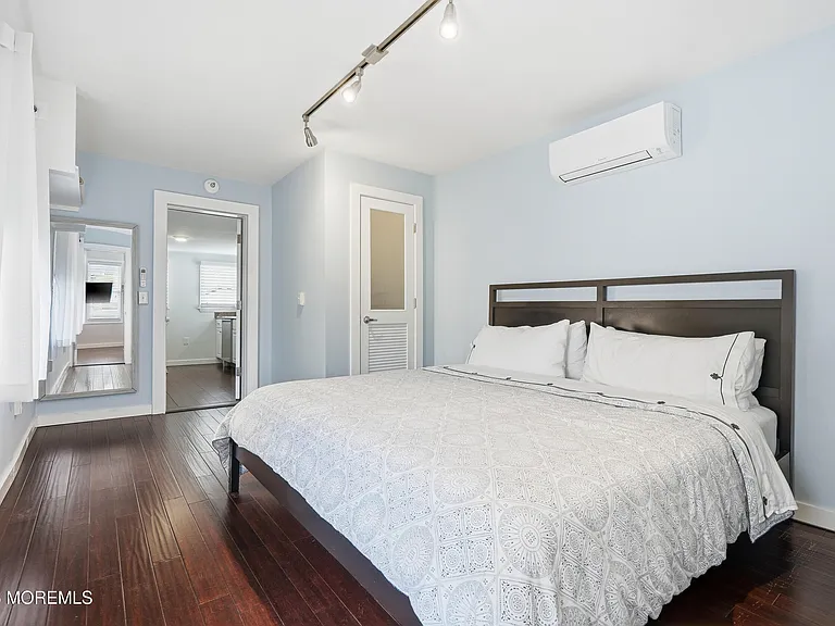 46 Broadway Ave #46 — Photo 9