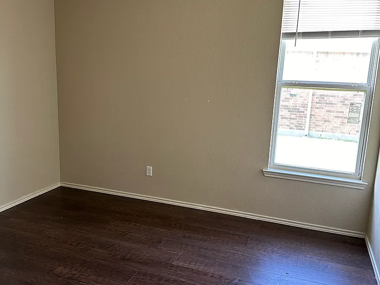 1411 Bankston Dr — Photo 20