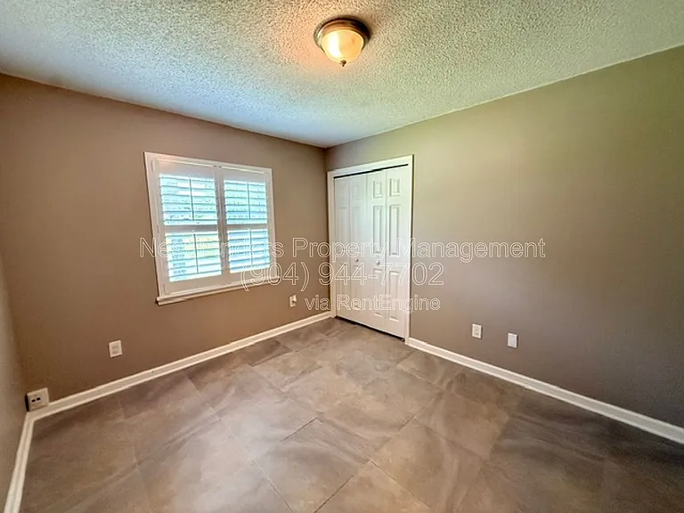 1695 Evans Dr S — Photo 25