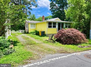 4725 Idlewilde Rd, Shady Side, MD 20764