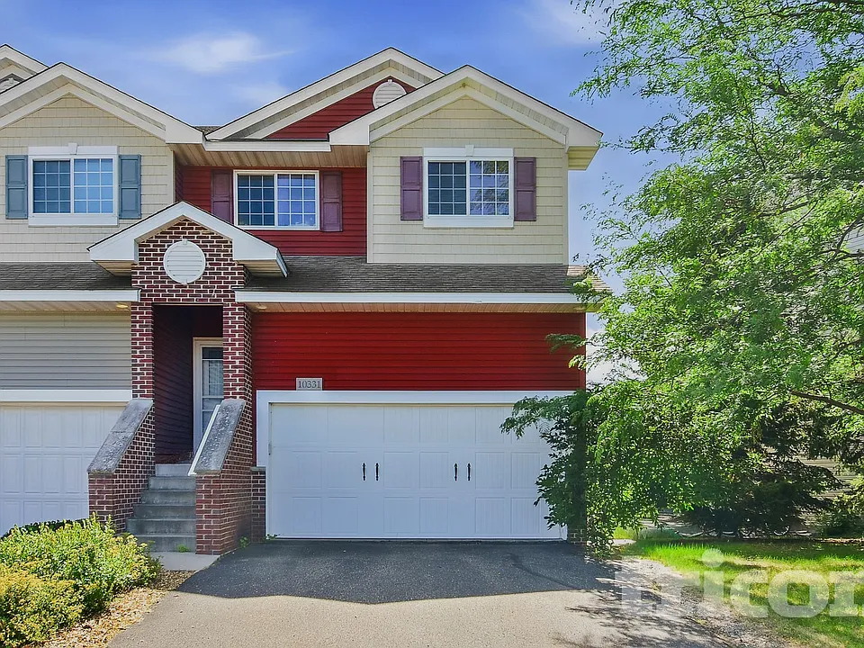10331 Kittredge Pkwy NE