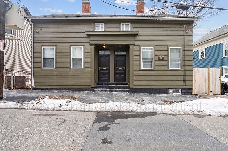 1st image of 52-54 Arnold St #52