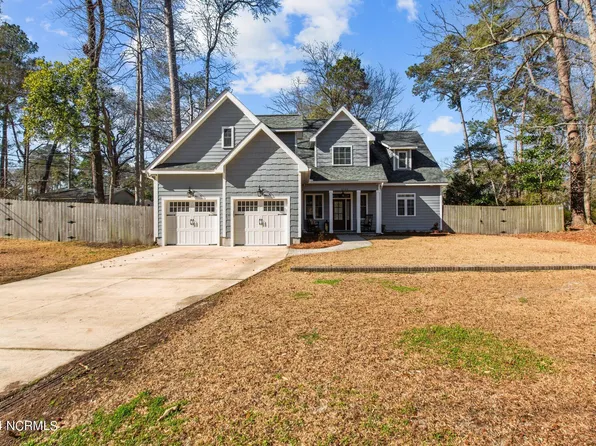 3703 Wedgewood Drive, Trent Woods, NC 28562