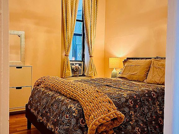 5th image of 56 W 119th St APT 1F